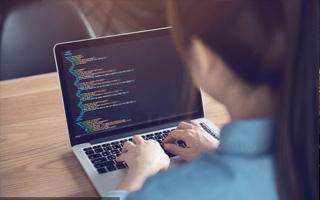 唐山 api php源码,下载的php源码怎么运行呢？
